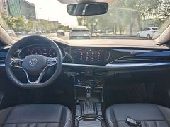 Volkswagen Passat 380TSI Dragon Prestige Edition - ფოტო 11