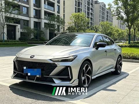 2022 Changan UNI-V 1.5T Sport Edition - ავტომობილი ჩინეთიდან