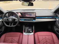 BMW 5 Series 530Li Premier M Sport Package - ფოტო 12