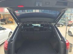 Volkswagen Taos 380TSI AWD R-Line Smart Connected Edition - фото 18