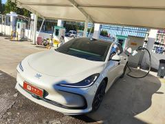 IM Motors Zhiji L6 Max Ultra Performance Edition - фото 1
