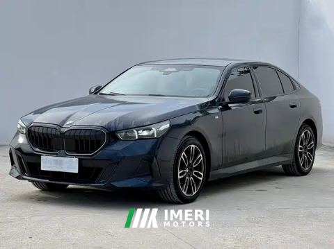 2024 BMW 5 Series 525Li M Sport Package - car from China