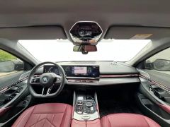 BMW 5 Series 525Li M Sport Package - ფოტო 6