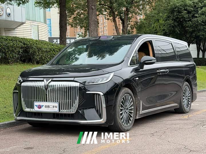 Voyah Lantu Dreamchaser PHEV Qiankun Ultra - автомобиль из Китая
