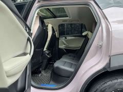 Lynk & Co 06 1.5T Shero Pink Special Edition - photo 6