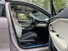 Lynk & Co 06 1.5T Shero Pink Special Edition - photo 7