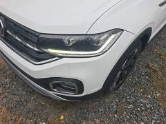 Volkswagen Tanyoung 1.5L Automatic Smart Connected Edition - ფოტო 17
