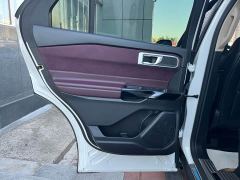 Ford Explorer 2.3T EcoBoost AWD Titanium 6-Seater - photo 16