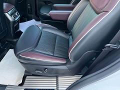 Ford Explorer 2.3T EcoBoost AWD Titanium 6-Seater - photo 17