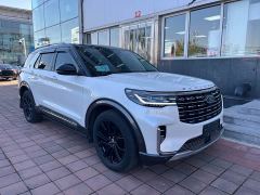 Ford Explorer 2.3T EcoBoost AWD Titanium 6-Seater - photo 3