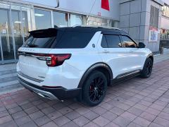 Ford Explorer 2.3T EcoBoost AWD Titanium 6-Seater - photo 4