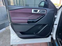 Ford Explorer 2.3T EcoBoost AWD Titanium 6-Seater - photo 8