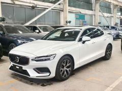 Volvo S60 B4 Smart Luxury Edition - ფოტო 1