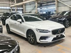 Volvo S60 B4 Smart Luxury Edition - ფოტო 6