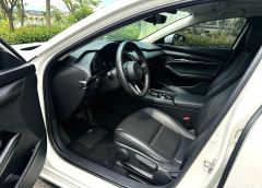 Mazda 3 Axela Mazda3 Angkesaila 2.0L Automatic Elegant Edition - photo 2