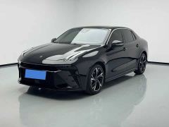 Lynk & Co 03 1.5T DCT Pro - ფოტო 1