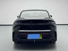 Lynk & Co 03 1.5T DCT Pro - ფოტო 5