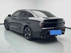 Lynk & Co 03 1.5T DCT Pro - ფოტო 6