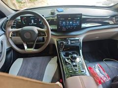 BYD Qin PLUS Champion Edition DM-i 55KM Leading - фото 5