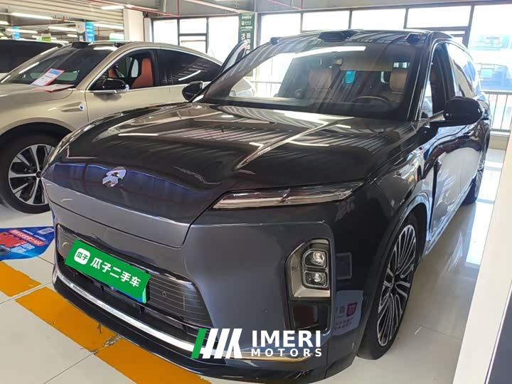 NIO ES8 Six-Seat Executive Signature Edition