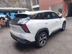 Geely Boyue L 1.5TD DCT Luxury - ფოტო 6