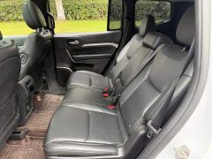 Jeep Commander 2.0T FWD Luxury - photo 12