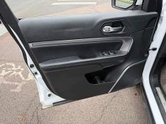 Jeep Commander 2.0T FWD Luxury - photo 6