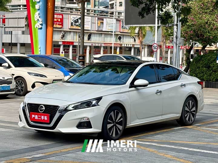Nissan Teana 2.0L XL Upper AD1 Intelligent Navigation Edition - автомобиль из Китая