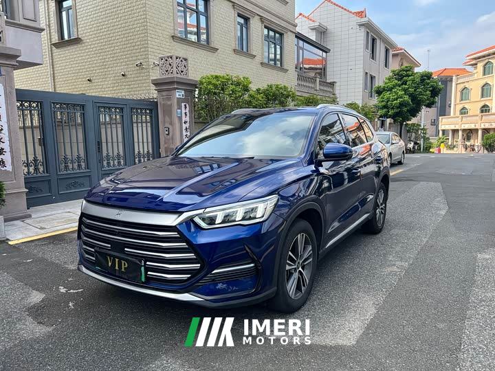 BYD Song Pro New Energy DM-i 51km Premium - car from China