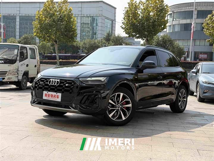 Audi Q5L 40 TFSI Luxury Sport Edition