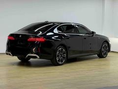 BMW 5 Series 525Li Luxury Package - ფოტო 12