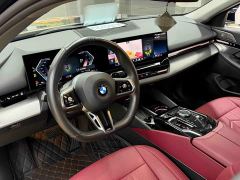 BMW 5 Series 525Li Luxury Package - ფოტო 5