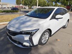 Buick Weilan 6 Plug-in Hybrid Connected Fashion Edition - фото 1