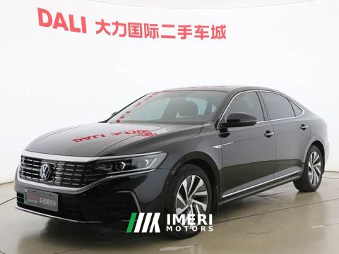 2021 Volkswagen Passat Plug-in Hybrid 430PHEV Hybrid Luxury Edition