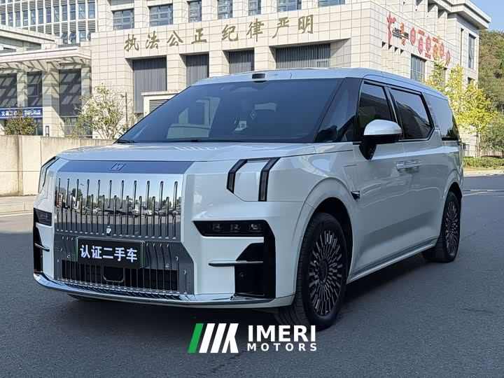 Zeekr 009 Seven-Seat Aisle Version AWD 108kWh - автомобиль из Китая