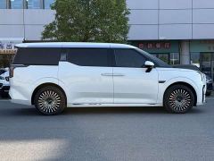 Zeekr 009 Seven-Seat Aisle Version AWD 108kWh - фото 7