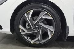 Hyundai Elantra 1.5L CVT Elite Edition - фото 6