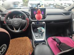 Toyota RAV4 2.0L CVTAWDPremium Edition - фото 5