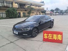 Volkswagen Magotan 330TSI DSG 30th Anniversary Edition - photo 1