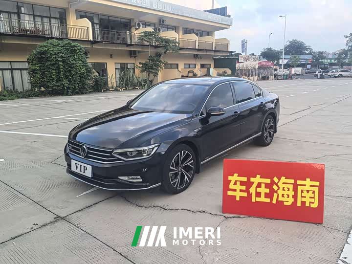 Volkswagen Magotan 330TSI DSG 30th Anniversary Edition