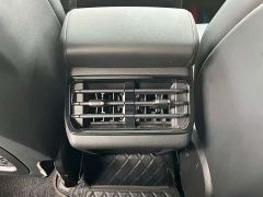 Lynk & Co 03 1.5T DCT Vigor Plus - photo 9