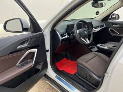 BMW iX1 eDrive25L X Design Package - ფოტო 14