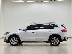 BMW iX1 eDrive25L X Design Package - ფოტო 7