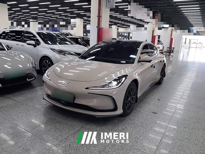 IM Motors Zhiji L6 Max Long Range Version - ავტომობილი ჩინეთიდან