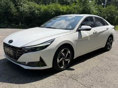 Hyundai Elantra 1.5L CVT Luxury - ფოტო 1