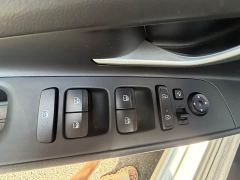 Hyundai Elantra 1.5L CVT Luxury - ფოტო 6