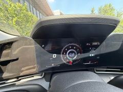 Hyundai Elantra 1.5L CVT Luxury - ფოტო 9