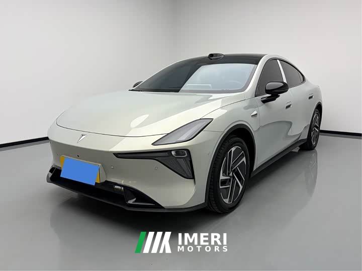 Deepal Deep Blue L06 560Ultra Laser Edition - автомобиль из Китая