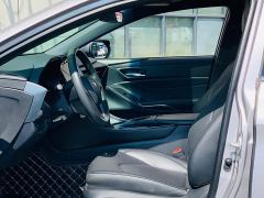 Toyota Avalon 2.0L Luxury Edition - ფოტო 13