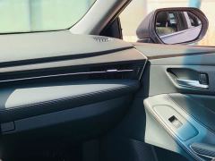 Toyota Avalon 2.0L Luxury Edition - ფოტო 18